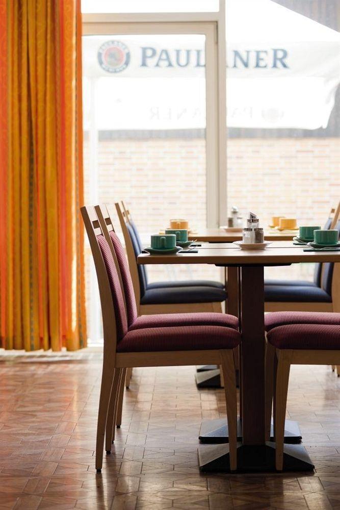 Ana Living Munich By Arthotel Ana Ресторан фото